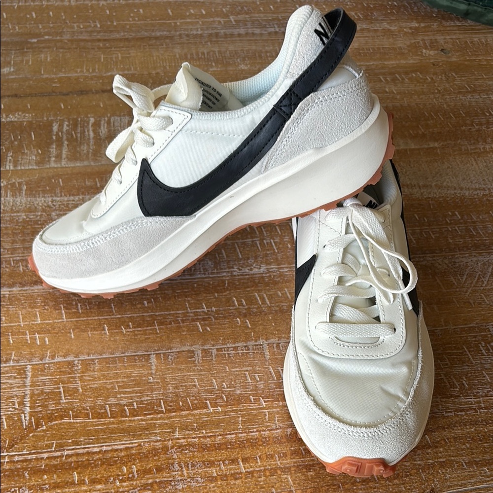 White and Black Sneakers - Picture 5 of 6
